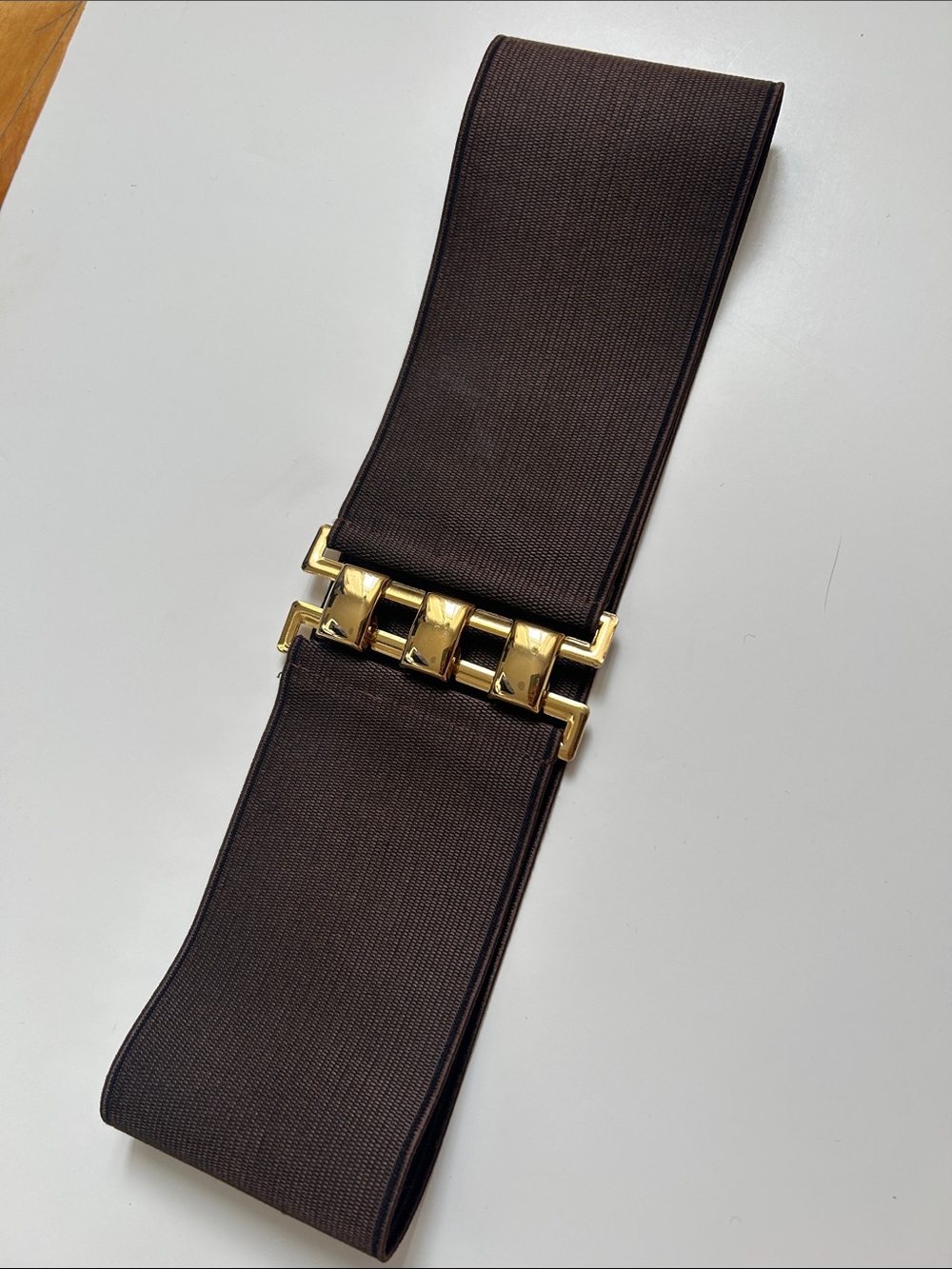 Vintage Stretch Elastic Cinch Belt Chocolate Brown Gold Detail 90s 80s Y2K